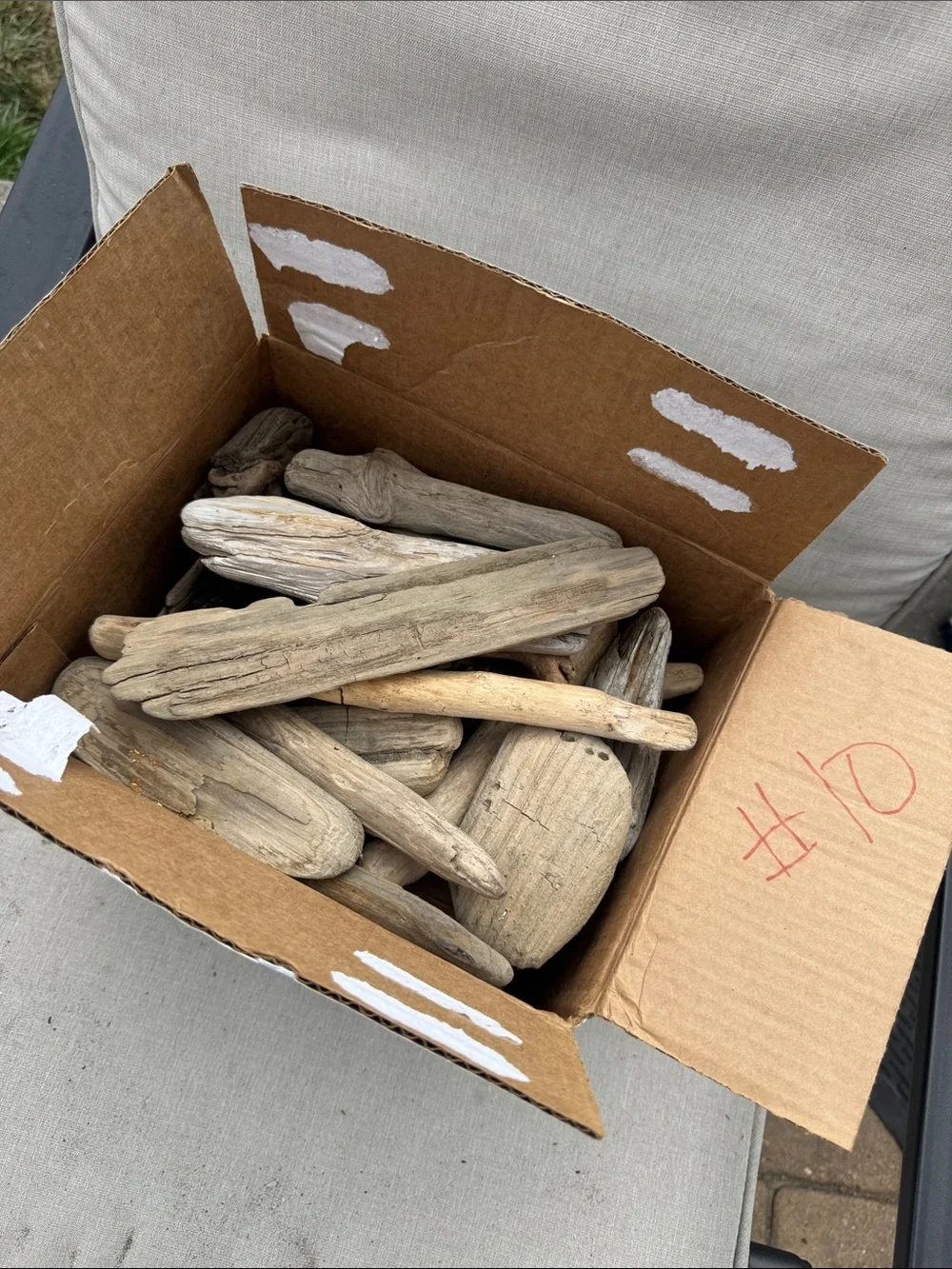 43 pc for (5 lbs shipped) Box of Natural Driftwood Pieces Decor Crafts Projects